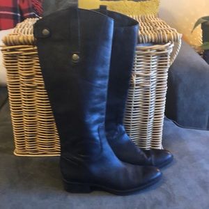 Sam Edelman black Penny leather ridding boots.